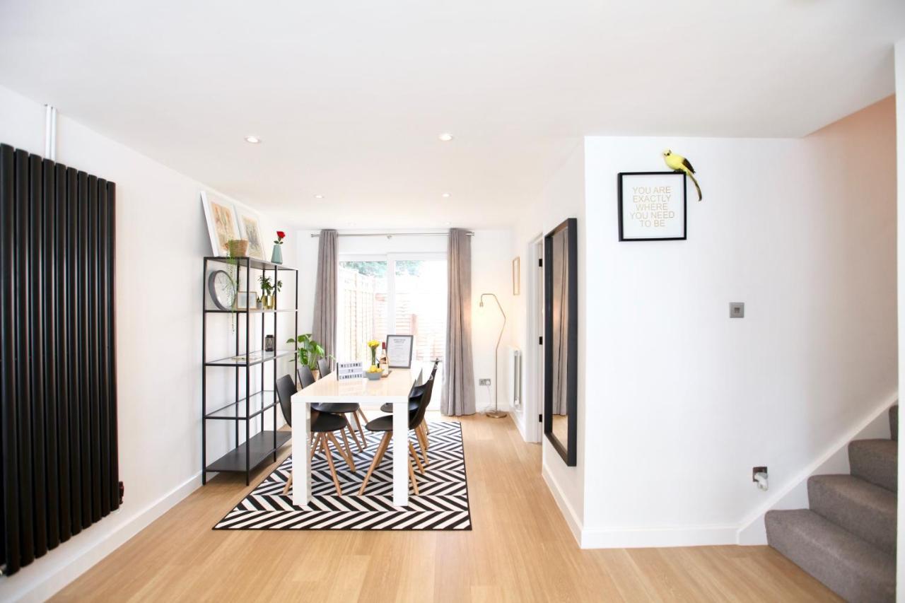 Stylish Cambridge City Pad Exterior photo